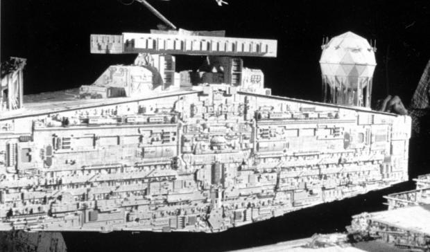 star-destroyer-back